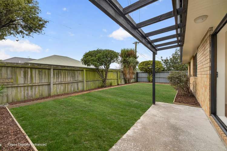 2/63a Mackworth Street Woolston_13