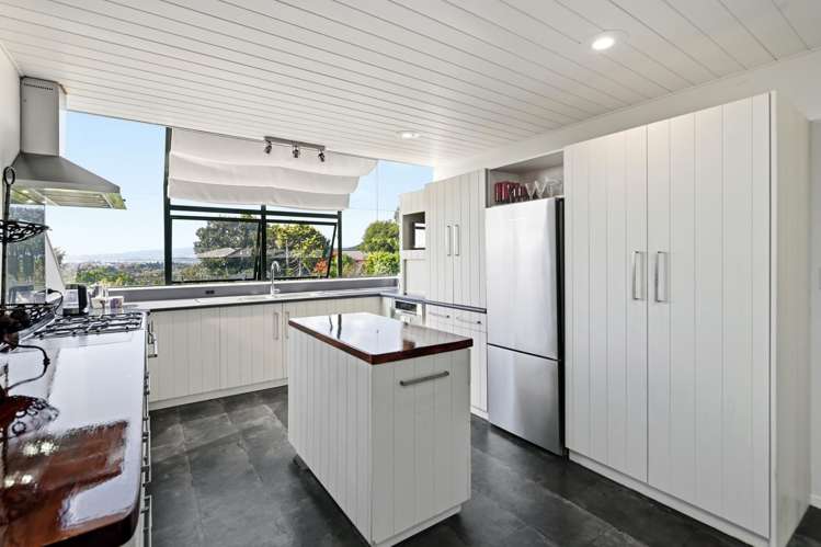 31 Matipo Avenue Pomare_6