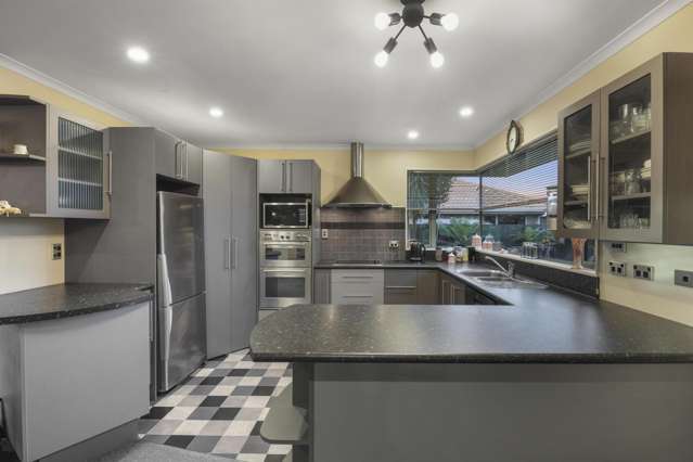 27 Burleigh Road Redwoodtown_3