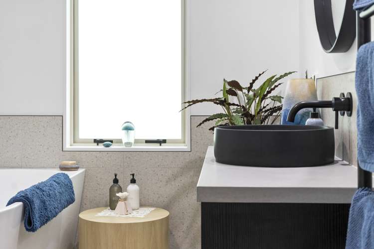 12 Paine Street Judea_17