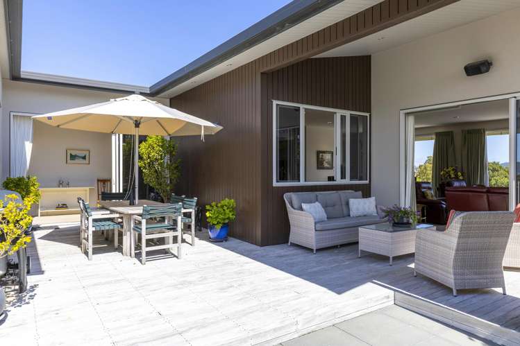 30 Kurapoto Lane Rainbow Point_10