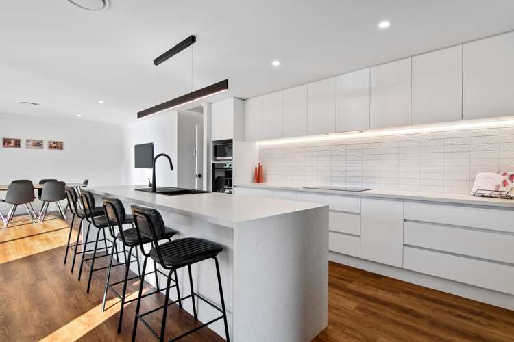 58 Katania Heights Brightwater_4