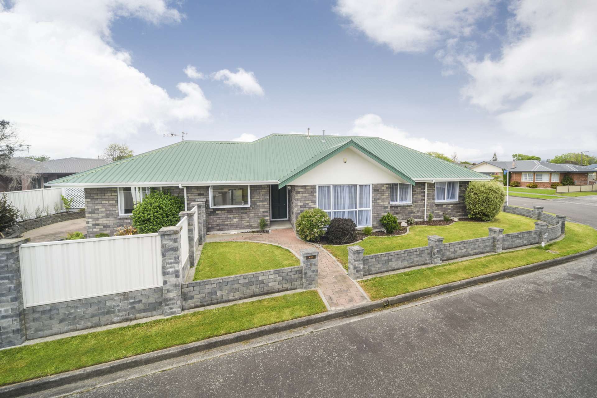 16 Lancewood Lane Roslyn_0