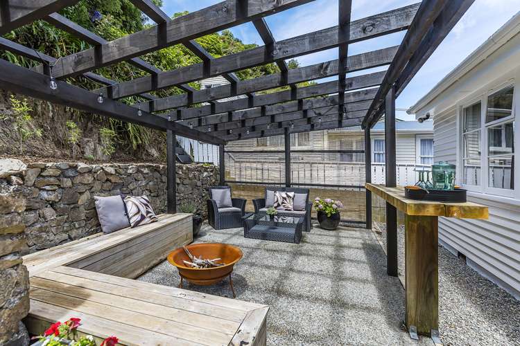 431 Ohiro Road Brooklyn_9