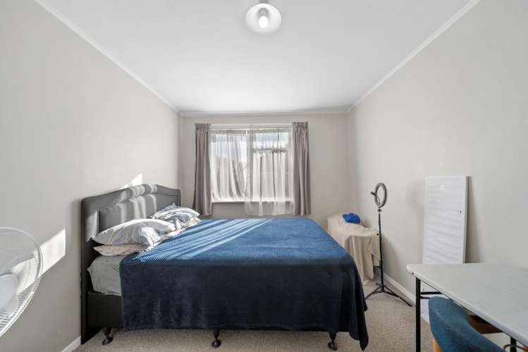24 & 24a Larsen Street Otara_11