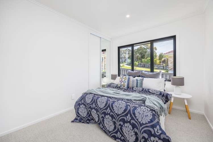 1/53 Raleigh Road Northcote_11