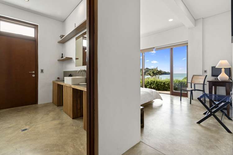 165 Ocean View Road Oneroa_24