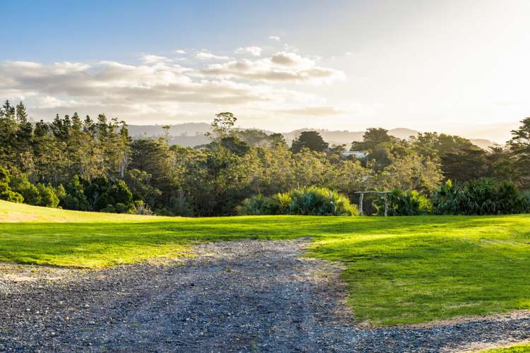 151 Simpson Road Henderson Valley_41