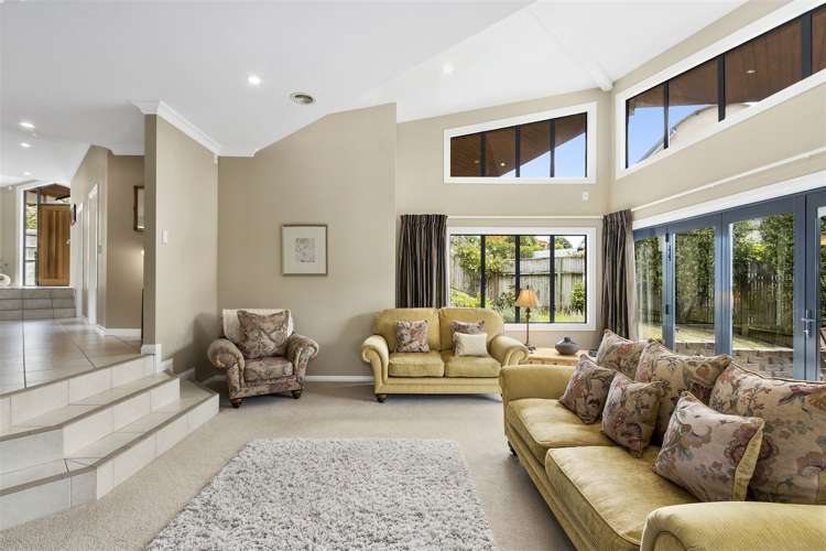 3 Endeavour Drive Whitby_9