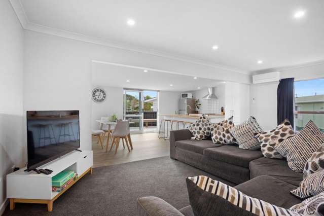 44 Athenree Road Athenree_2