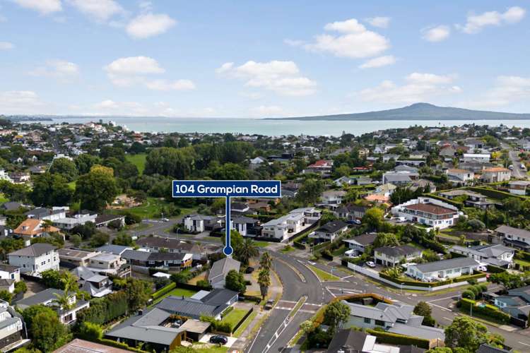 104 Grampian Road St Heliers_27