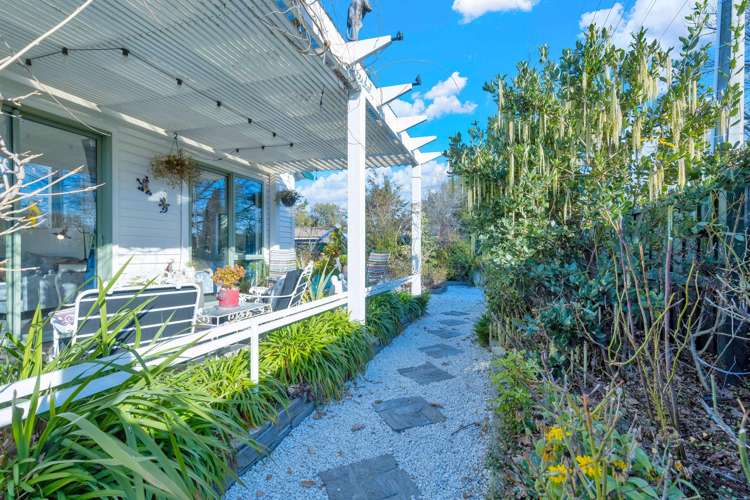 33 Penfold Square Leithfield_16