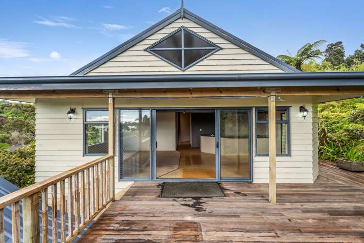 99 Main Road Tairua_5