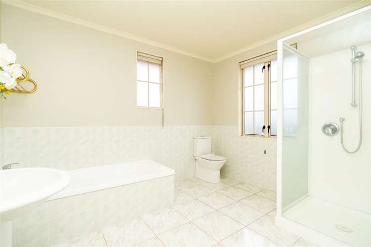 37 Nielsen Gardens Rototuna_14