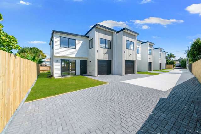 Brand New 4 Beds + 3 Baths + 2 Living Areas!