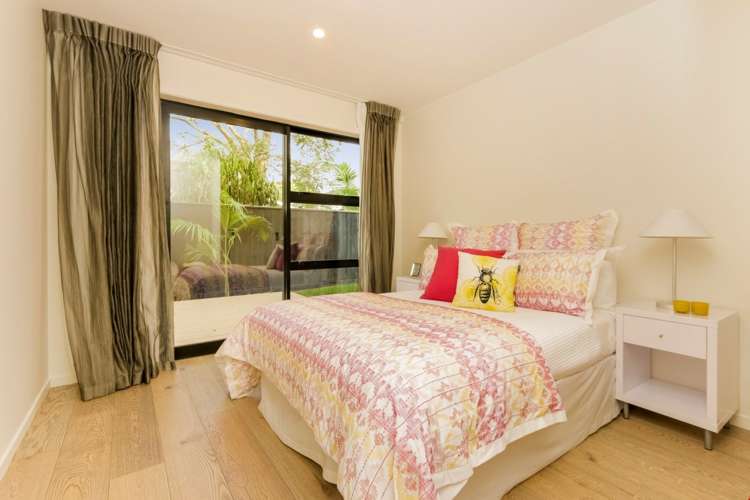 28a Queensway Three Kings_15