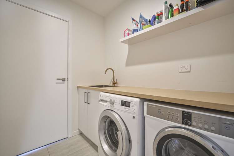 59 Lochhead Street Mahora_19