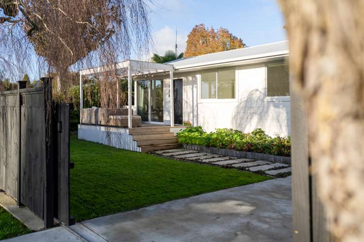 128 Scott Street Leamington_19