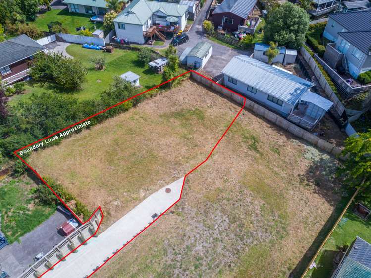 6 Sheehan Road Te Atatu South_6