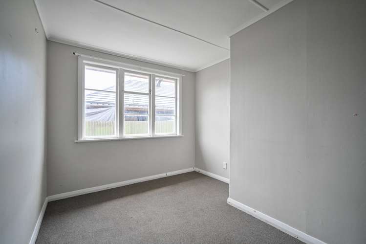 912 Bledisloe Street Raureka_5