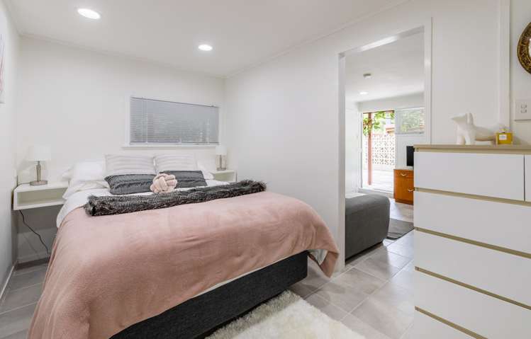 219 Woodlands Park Road Titirangi_8