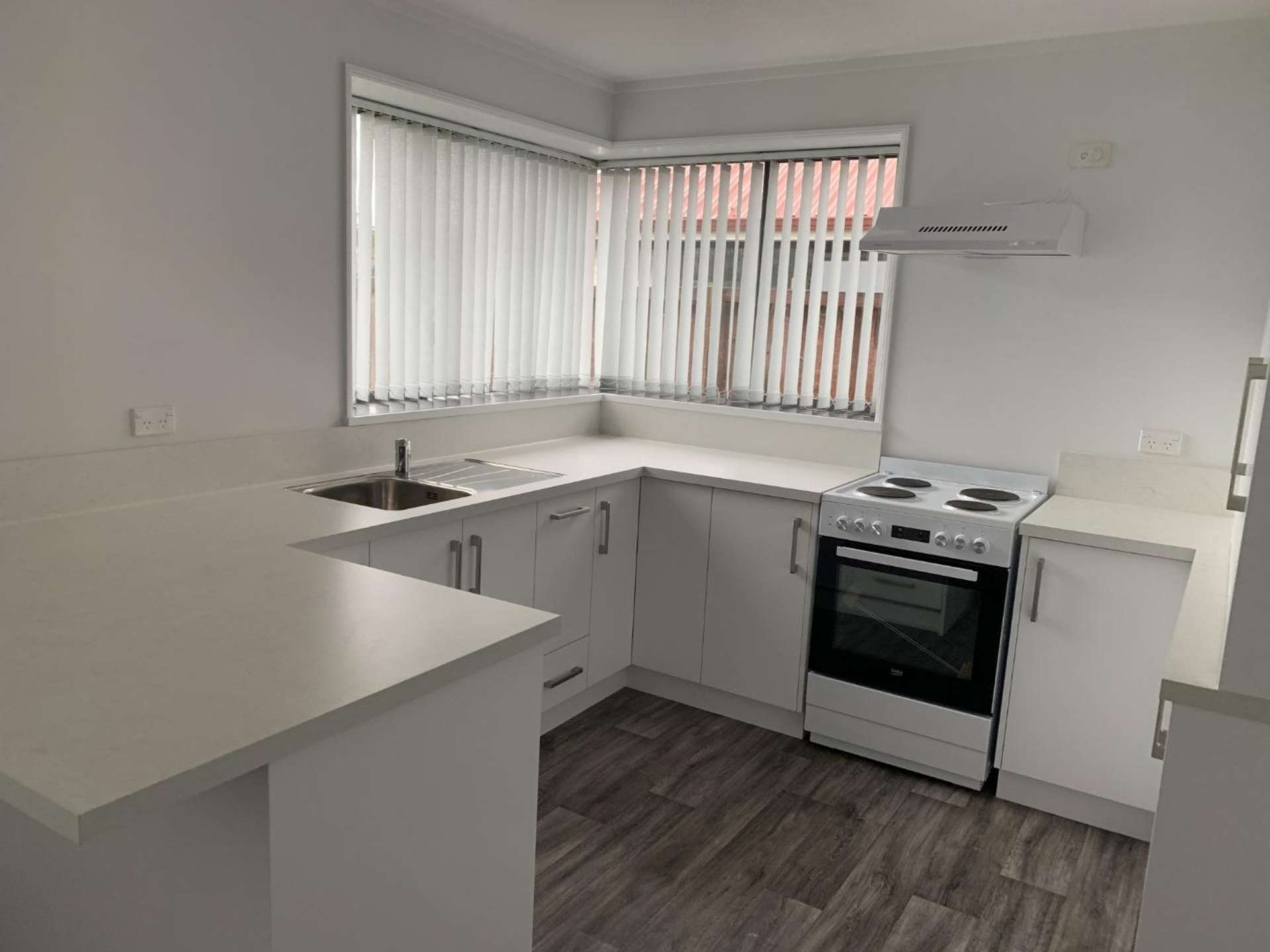 77B Oxford Street 10001_0