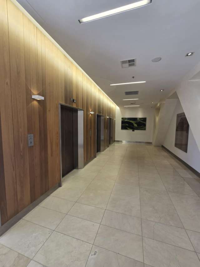 Level 3/129 Hurstmere Road Takapuna_2