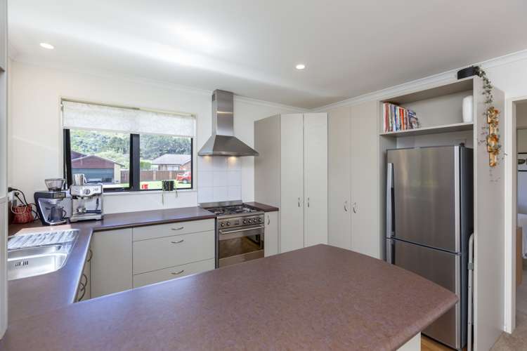 10 Sams Way Raumati South_8