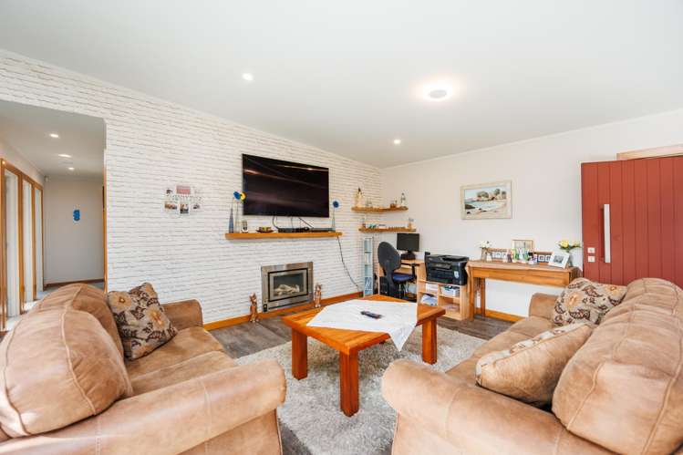 3 Forbes Road Foxton Beach_16