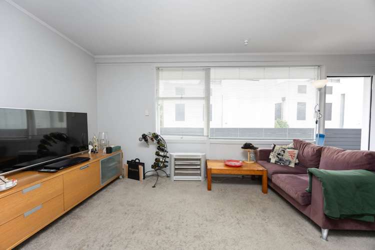 8/20 Shelly Beach Road Ponsonby_6