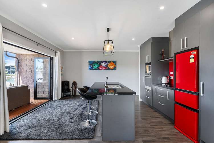 12 Kelly Place Whitianga_11