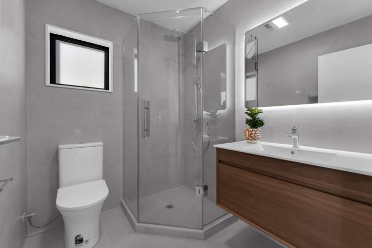 5B Janine Place Bucklands Beach_17
