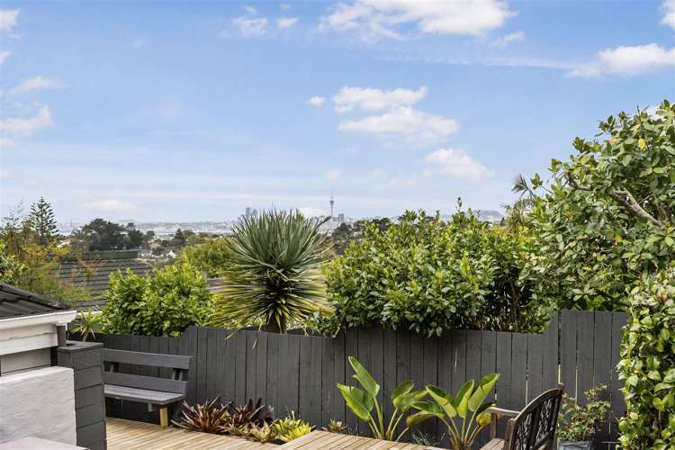 2/165 Birkenhead Avenue Birkenhead_30