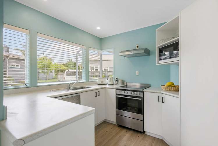 1/105 Glendale Road Glen Eden_5