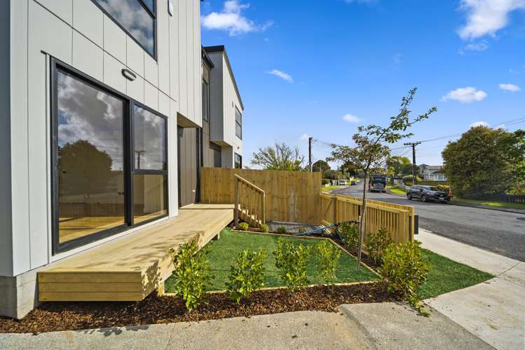 Lot 2/52 Greenmeadows Avenue Manurewa East_8