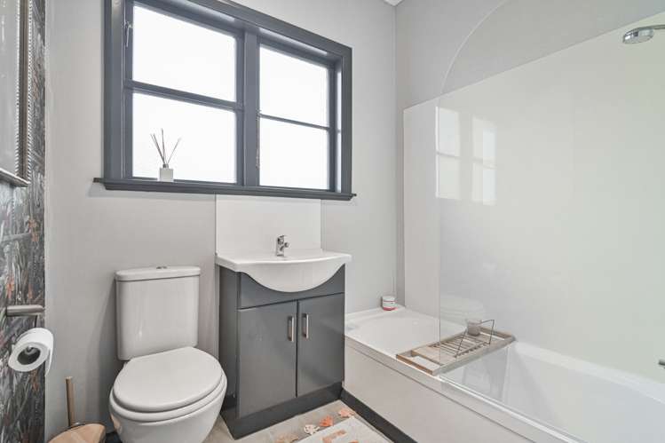 803 Rangiora Street Mahora_11