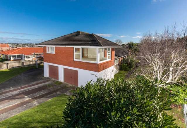 1 Marsh Avenue Forrest Hill_2