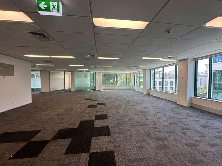 101 Carlton Gore Road Newmarket_5