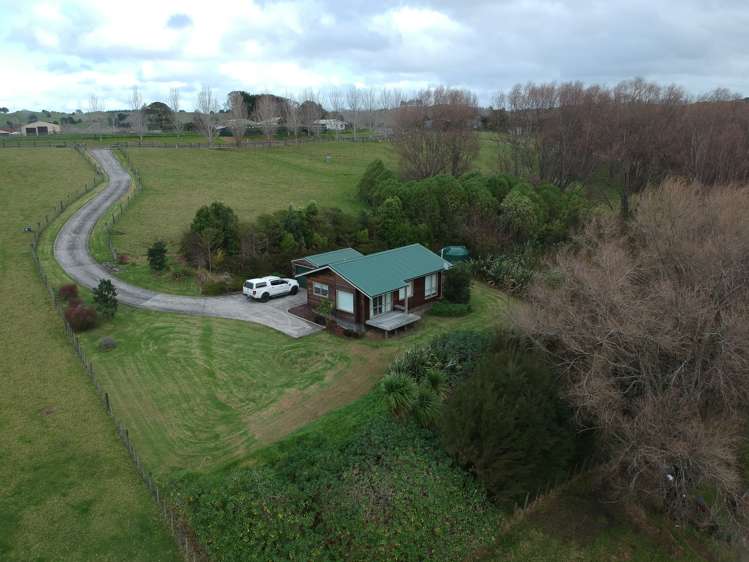 79 Jumna Road Maungaturoto_26