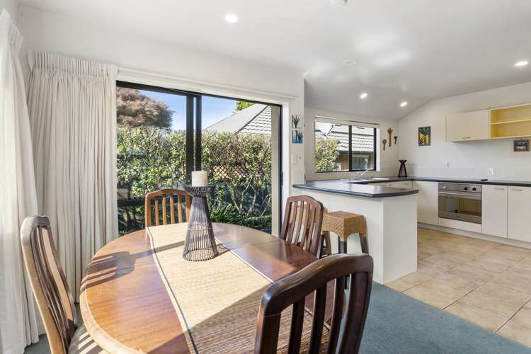 30 Highland Road Mount Albert_11