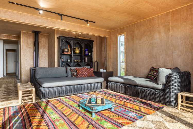 13b Torkar Road Clarks Beach_7