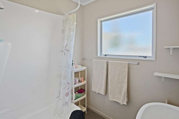 22 The Loop Waihi Beach_14