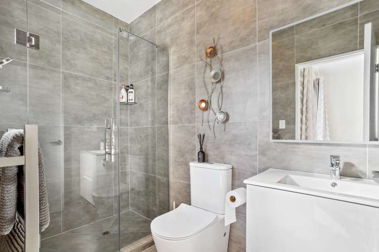 5 Waimaru Lane Orewa_14