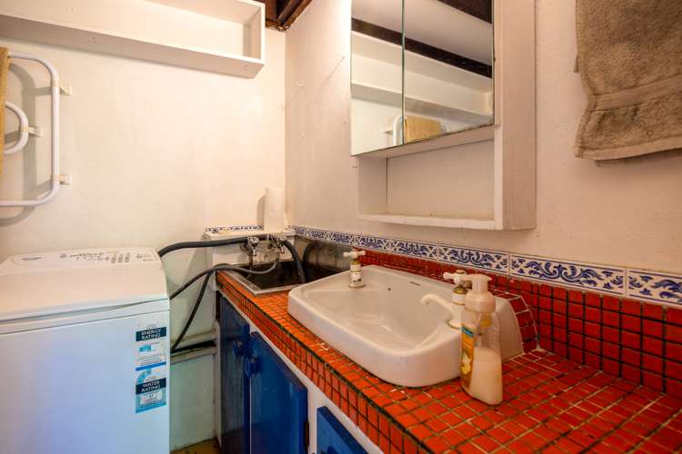 21 Bay Road Ostend_16