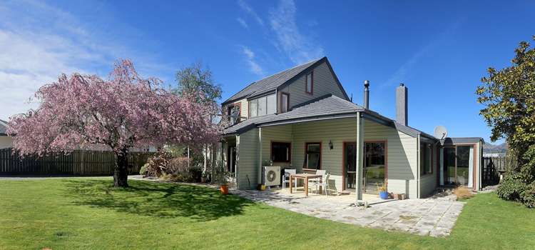 61 Woodbank Road_1