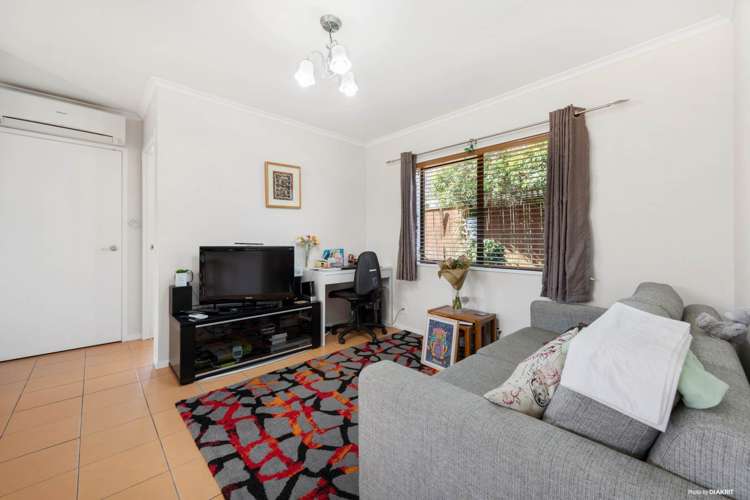 166 Hill Road Manurewa_9