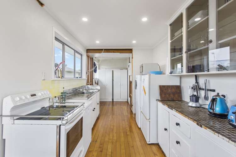 7 Kiekie Road Mangere Bridge_15