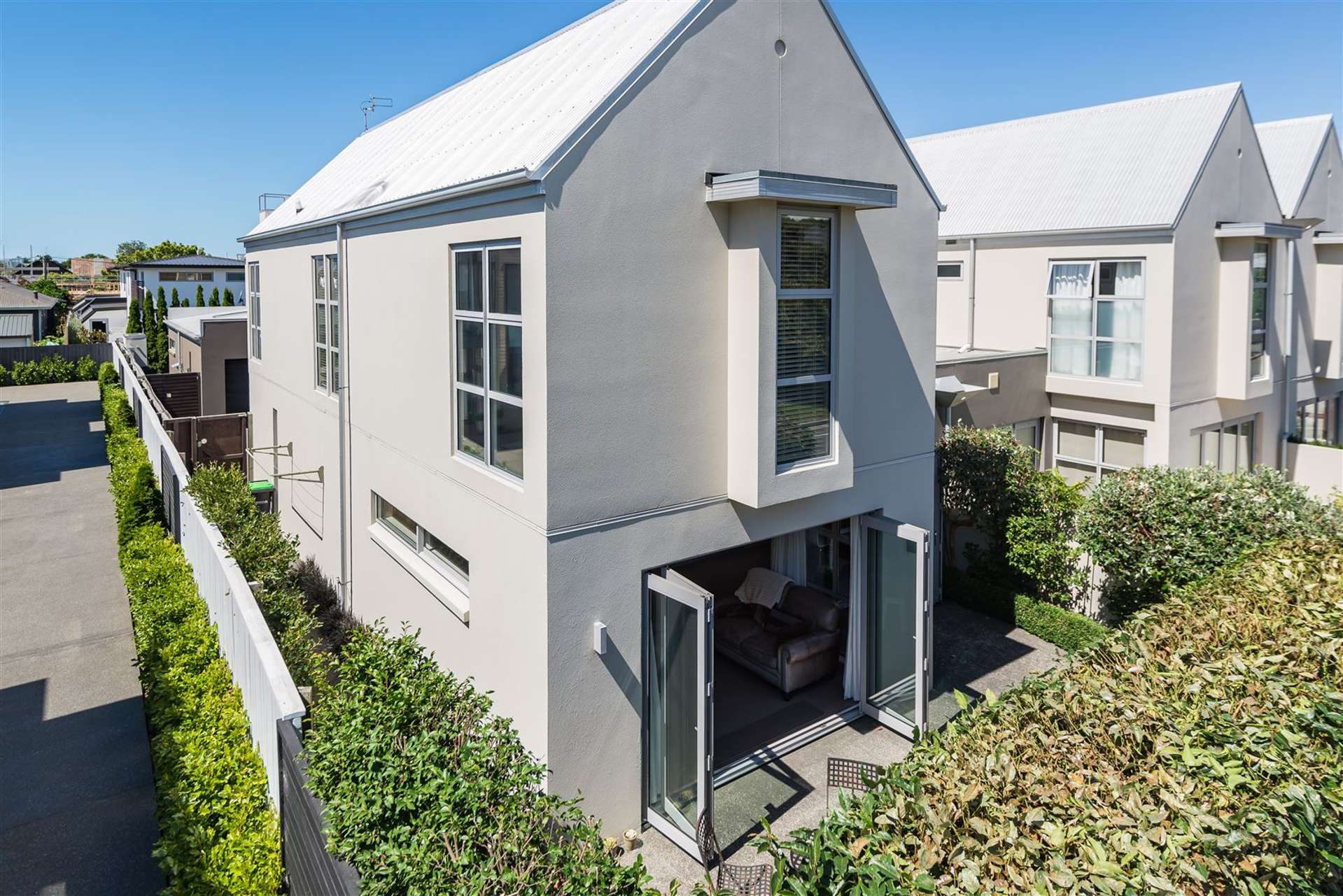 38 Rhodes Street Merivale_0