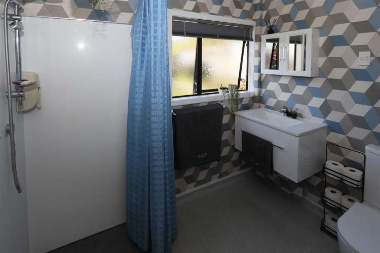 6 Rinaha Place Koutu_19