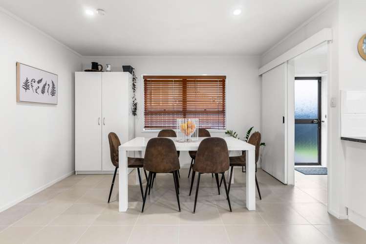 2/508 East Coast Road Windsor Park_4